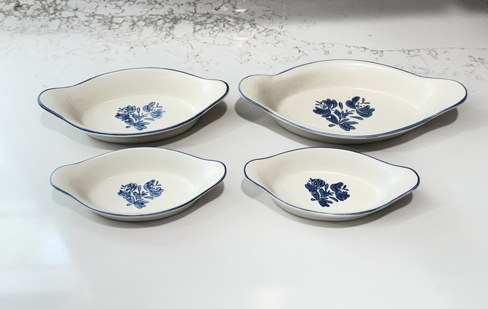 Set of 4 Vintage Pfaltzgraff Yorktowne Au Gratin Dishes 260 265 270 Stoneware